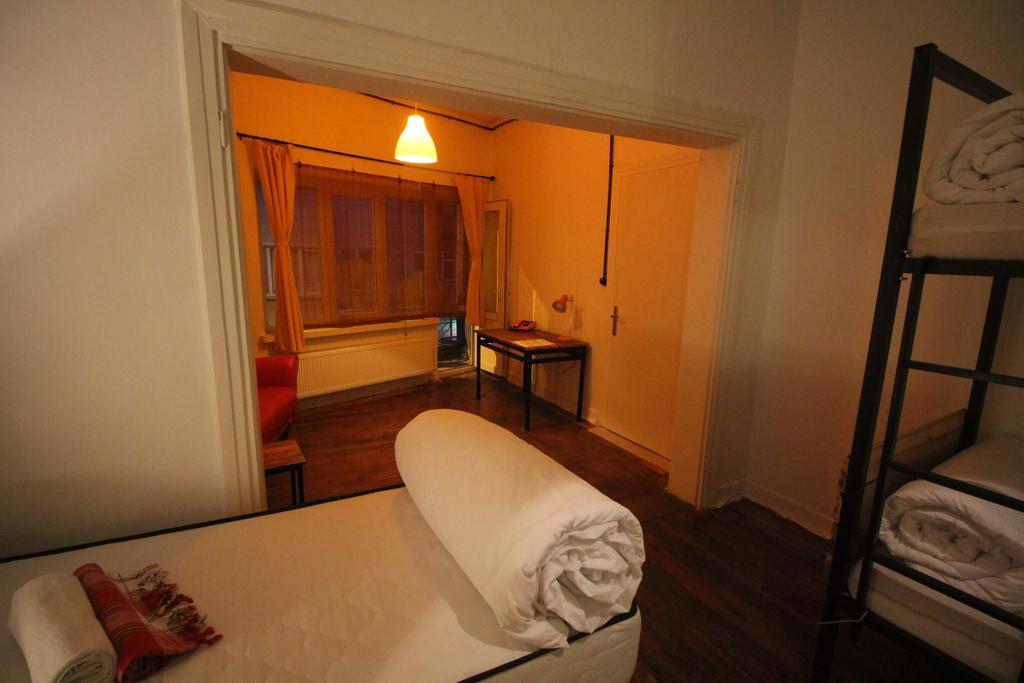 Hosteleski Hostel Esquiceir Exterior foto