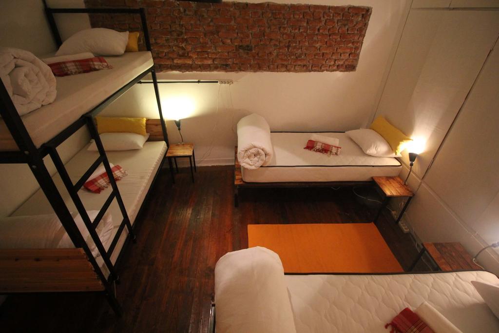 Hosteleski Hostel Esquiceir Exterior foto